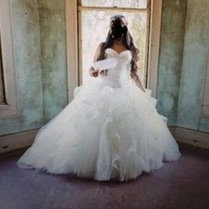 Maggie Sottero wedding dress